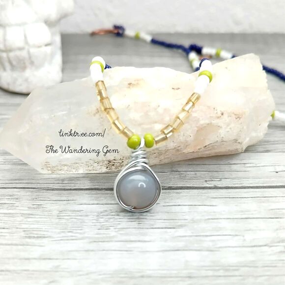Dainty Agate Beaded Choker Necklace, Gemstone Jewelry, 12.5" - Picture 1 of 4